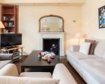 A Place Like Home - 2 Bedroom Apartment in Chelsea - London